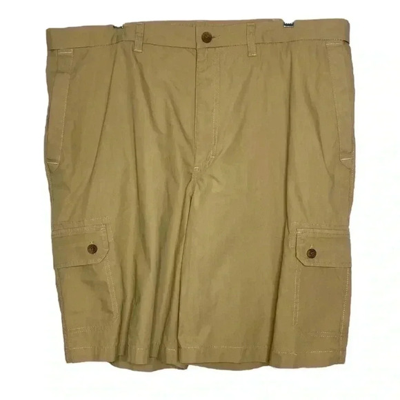 Haggar Men’s Comfort Cargo Shorts w/ Expandable Waist - Picture 1 of 6